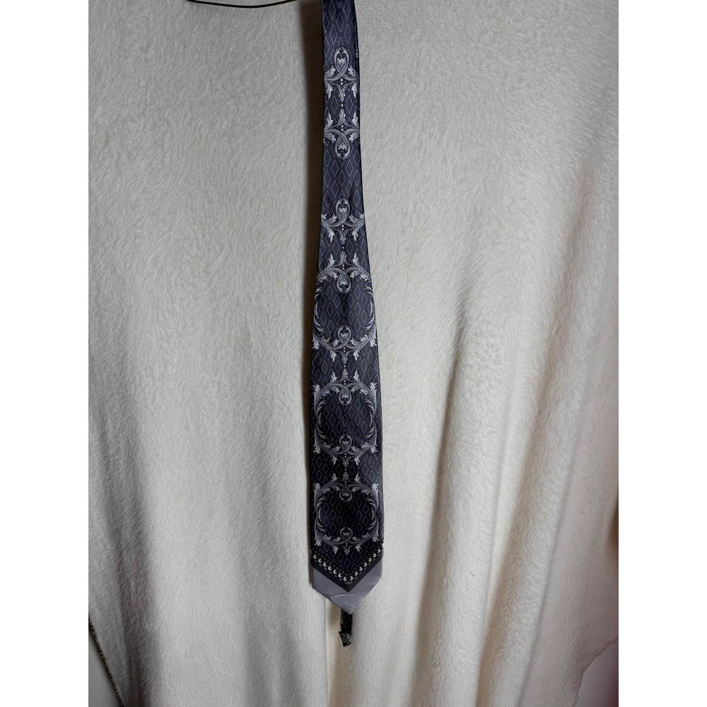 Bruno Conte Mens Silk Feel Necktie Gray Silver Baroque Scroll Diamond Pattern